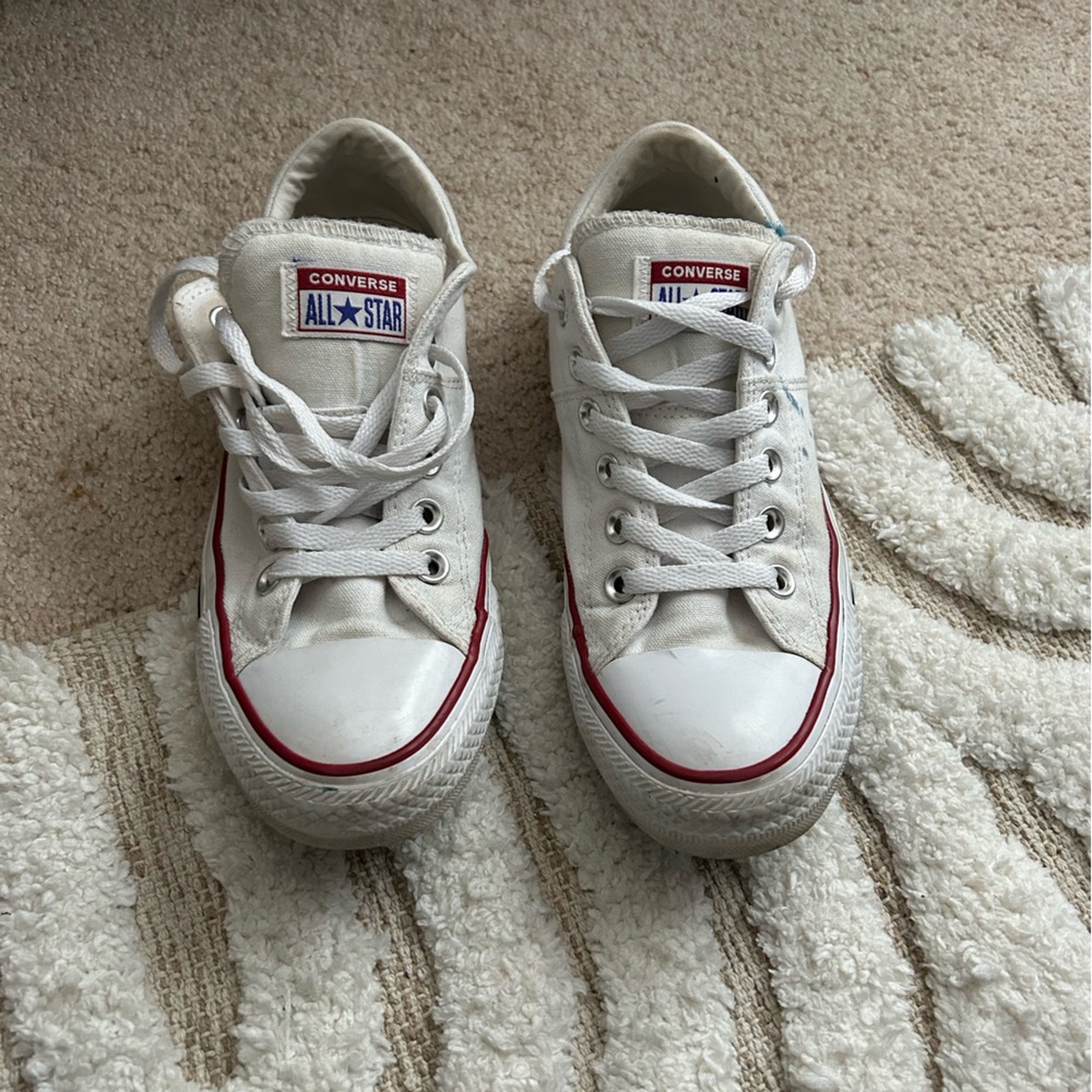 Low Cut Converse